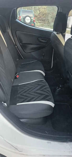 Lancia Ypsilon 2016 motor 900 benz +GPL - imagine 5