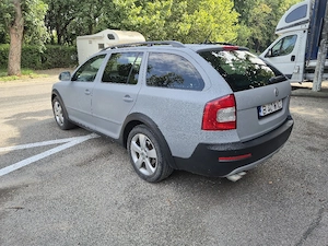 Skoda Octavia Scout 4x4 1.8 TSI 2010 Euro 5 - imagine 6