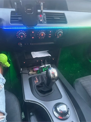 Dezmembrez bmw e90 maşina se da întragă asa cum se vede in poze  - imagine 2