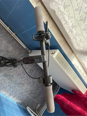 Trotinetă electrică Ninebot by Segway   10 x 2.125   cu accesorii