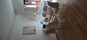 Vând apartament 