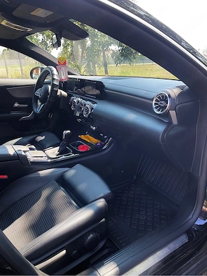 Mercede CLA 200d Coupe  - imagine 8