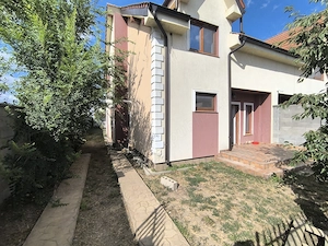 Proprietar vand duplex 4 camere, Dumbravita - imagine 9