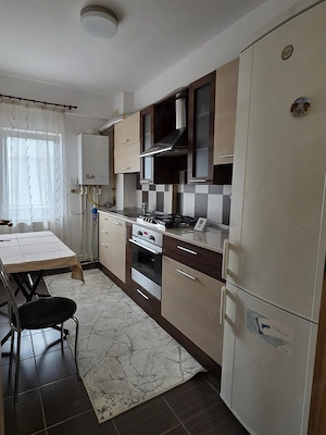 Închiriez apartament 2 camere, 60 mp, etaj 2, bloc 2009, terasă mare, parcare privată   Focsani - imagine 10