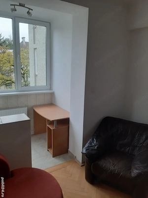 APARTAMENT CU 2 CAMERE PE BD LOGA LA 450 euro - imagine 5
