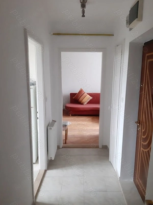 APARTAMENT CU 2 CAMERE PE BD LOGA LA 450 euro - imagine 3