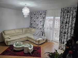 Vand apartament trei camere - imagine 4
