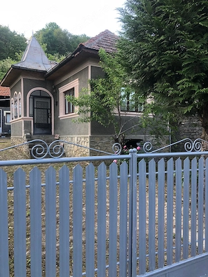 Casa rustică în Bezdead - imagine 4