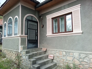 Casa rustică în Bezdead - imagine 3