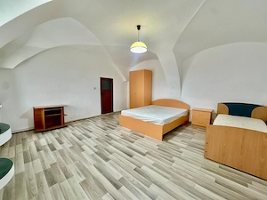 Inchiriez garsoniera la casa in centrul Brasovului, disponibila imediat - imagine 7