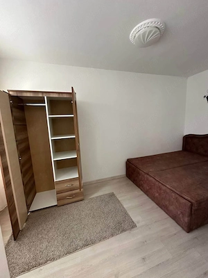 De inchiriat apartament cu 2 camere, mobilat si utilat, Pret 1100lei luna - imagine 8