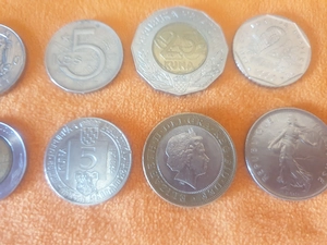 Lot de monezi se vinde toata colecția peste 40 