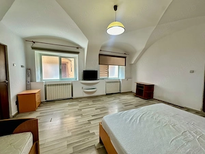 Inchiriez garsoniera la casa in centrul Brasovului, disponibila imediat - imagine 9