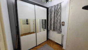 APARTAMENT CU 2 CAMERE IN ZONA BALCESCU LA 450 EURO - imagine 4