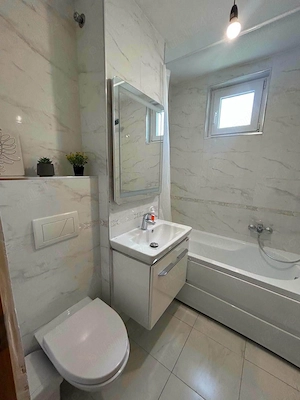 De inchiriat apartament cu 2 camere, decomandat, etajul 3, balcon, Pret 1300lei luna - imagine 7