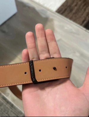 Curea Louis Vuitton