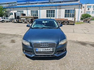 Audi a4 B8 facelift,inmatriculat ,manual cu volan pe dreapta - imagine 4