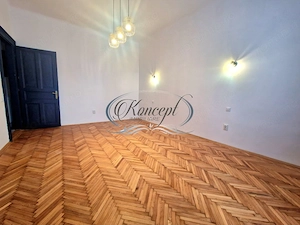 Apartament cu 3 camere in zona Ultracentrala - imagine 3