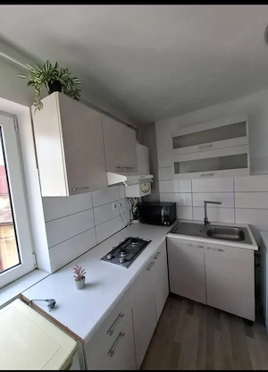 Garsonieră de închiriat   Kogălniceanu 39, Locație excelentă, 370  - imagine 3
