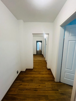 Apartament 4 camere, 85mp, Tineretului 27, Parter, vis - vis de parc  - imagine 2