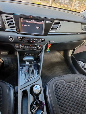 KIA Niro Hybrid 1.6 GDI   2019   Full Hybrid   Echipare Full   148.000 km  - imagine 5