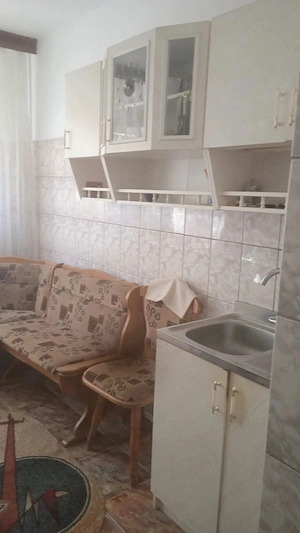 De inchiriat apartament cu 2 camere, Micro 20, 350 Euro - imagine 8