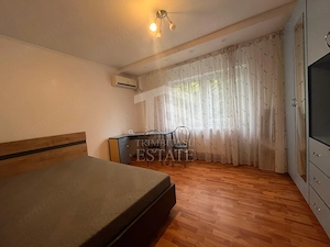 COMISION 0,AP.3 Camere Central Str.Vlaicu Voda deosebit - imagine 5