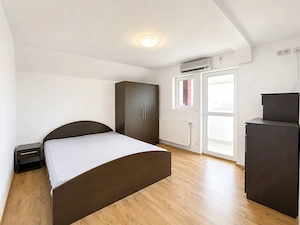Apartament cu 4 camere de inchiriat in zona Girocului
