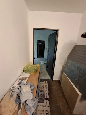 Vând apartament cu 2camere confort semidecomandat Bloc de etaje 4etaje  - imagine 5