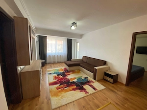 Închiriere 🏡 Apartament 2 camere, 56 mp, decomandat, etaj 1, Strada Atleților