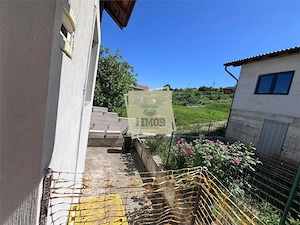 Apartament cu 3 camere si terasa la intare Sura Mare - imagine 9