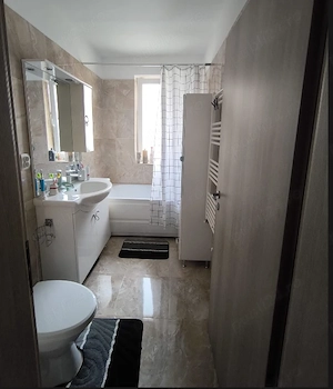 Vand apartament 2 camere,decomandat. - imagine 3