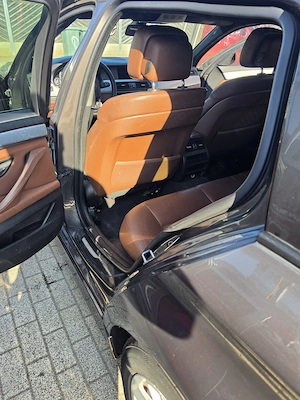Bmw F11,2012,cutie automată - imagine 4