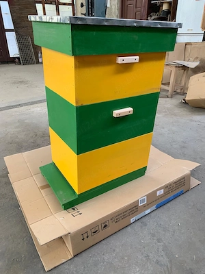 Vand stupi multietajati 3 4 pe 8 rame