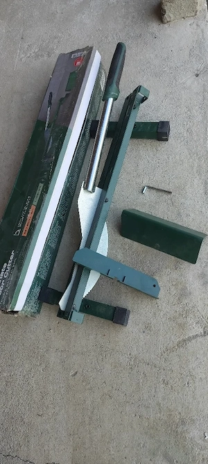 Ghilotina montaj parchet laminat