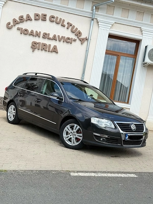 Vând urgent Passat B6 din 2008 - imagine 2
