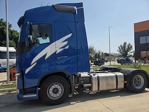 Volvo FH500, 4x2, 2 km, 2 rezerovoare, full option 47900 Eur - imagine 6