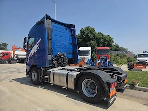 Volvo FH500, 4x2, 2 km, 2 rezerovoare, full option 47900 Eur - imagine 8