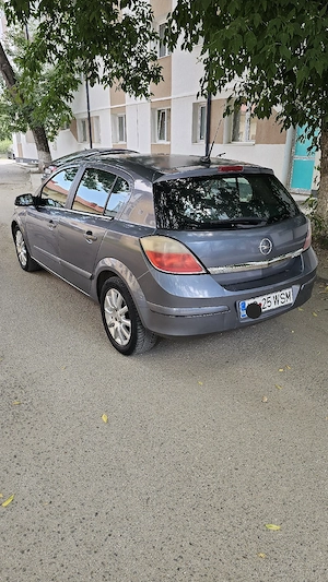 Vând Opel Astra H 1.4 90 cp Proprietar ! - imagine 8