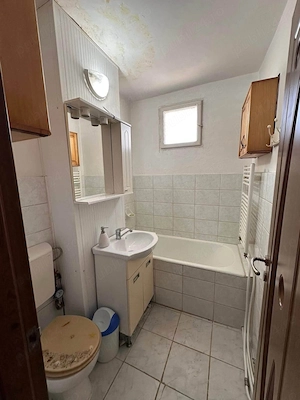 De vanzare apartament cu 2 camere si balconm decomandat, etaj intermediar 47500euro - imagine 5