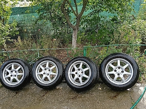Vând cauciucuri și genți hankook prime 3