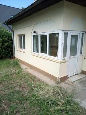 Vând proprietate formata din doua case și un spatiu comercial la preț suplimentar  - imagine 6