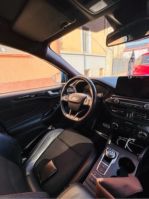 Vand Ford Focus 1.5 diesel ST line, 2019 - imagine 5