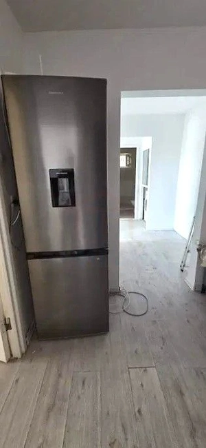 Apartament luminos cu 3 camere decomandate, 60 mp, Micro 16 – 57.000 € - imagine 3