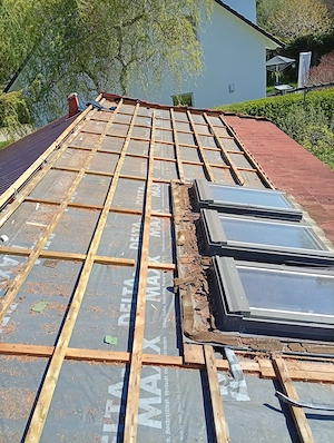Renovări apartament gresie faianță rigips finisaje 