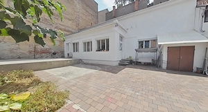 Apartament cu 2 camere de închiriat – Mansardă, zona Centrală – Arad