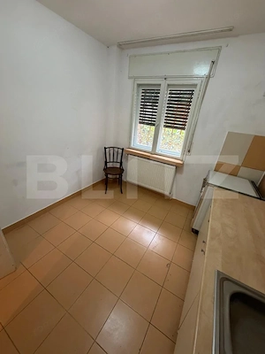 Apartament 2 camere decomandat, parter, Calea Bucuresti, zona Neuro. - imagine 12