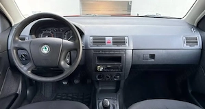 Schimb   vând skoda fabia 