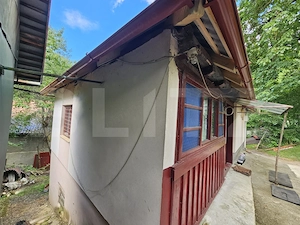 Casă de vânzare, 100 mp, teren 10.000 mp, zona Almașu Mare  - imagine 10