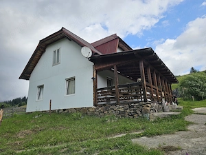 Casă si teren de vanzare in Bucovina Breaza zona Pârâul Negrei - imagine 2